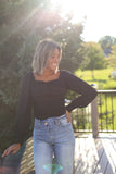 BLACK RUFFLE CROP